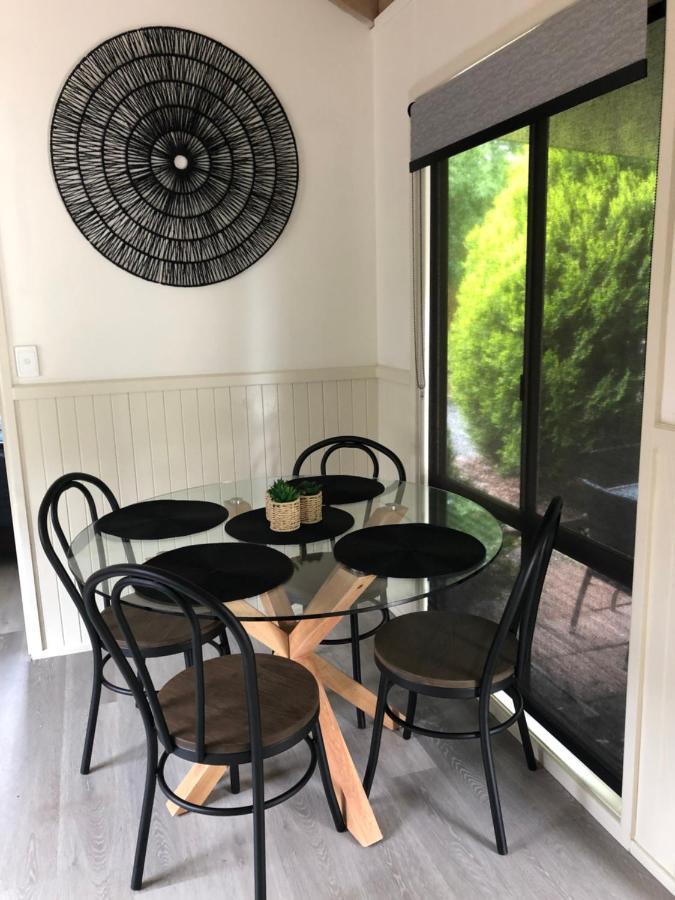 Отель Armidale Tourist Park Экстерьер фото
