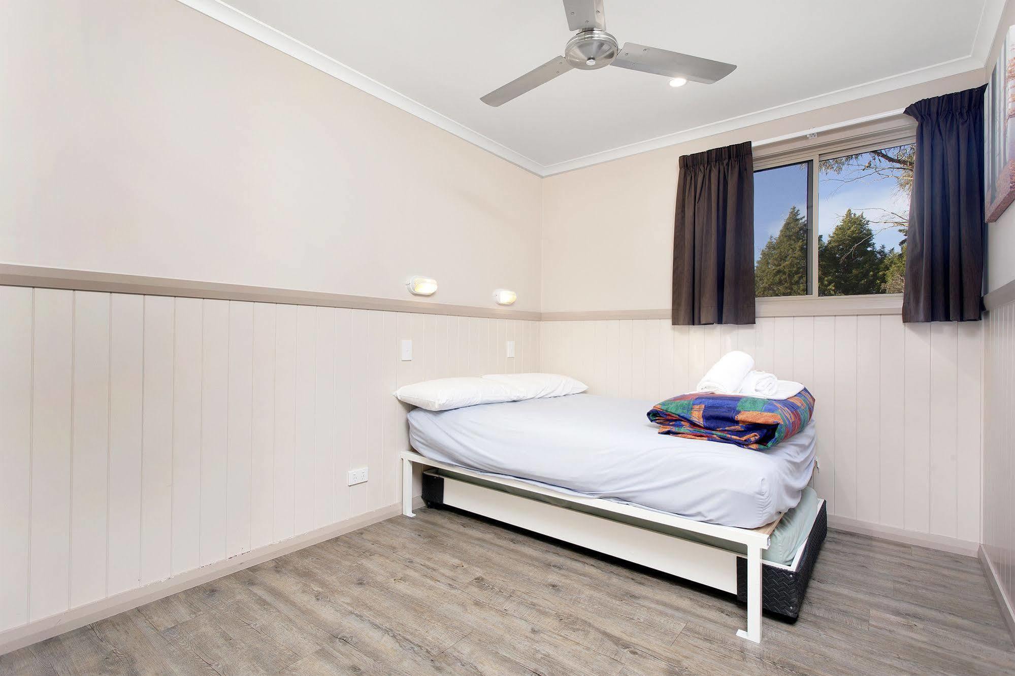 Отель Armidale Tourist Park Экстерьер фото